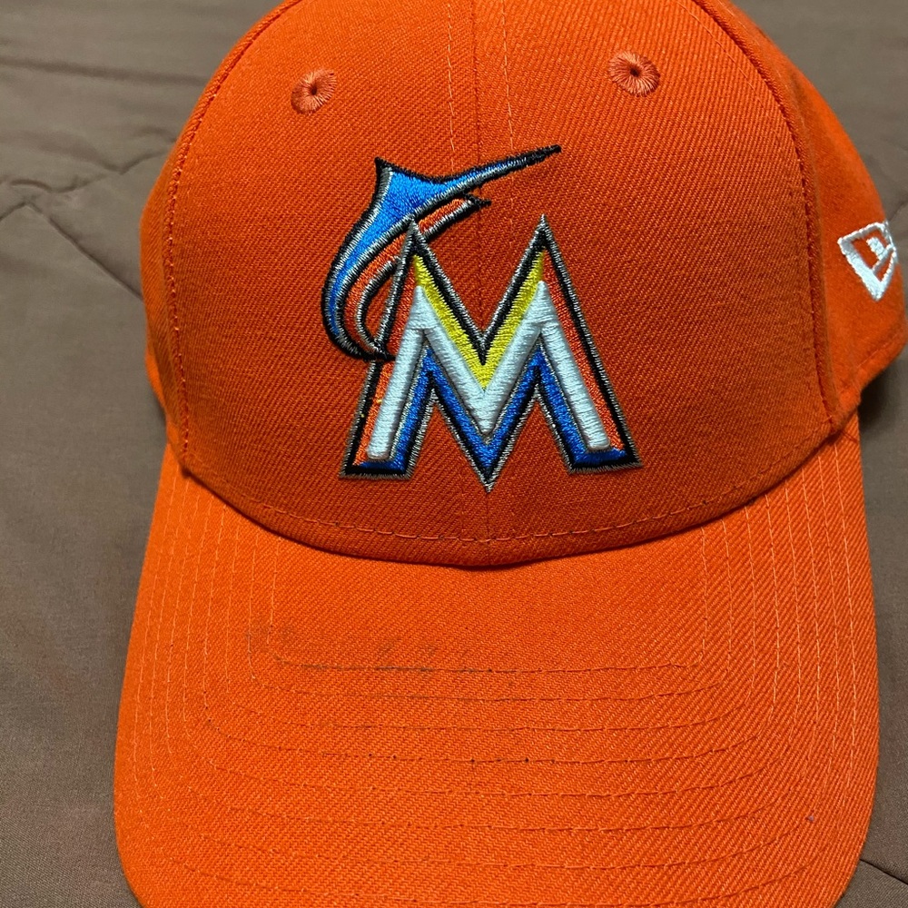 Miami hat